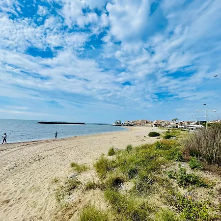 Appartement Cap D'agde Studio Vue Et Acces Mer Parking Calme